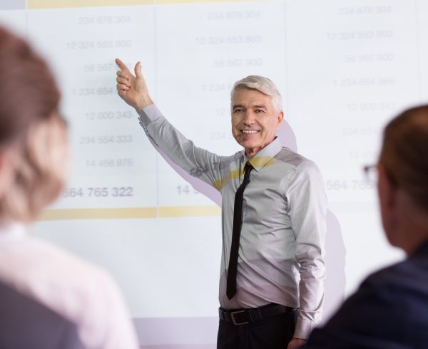 Seleção professor para curso de Análise e Desenvolvimento de Sistemas Faculdade Senac